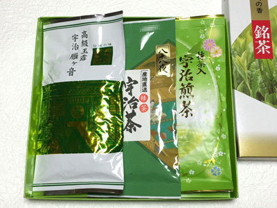 人气的宇治茶混合套装【高级玉露雁音茶、煎茶「八十八夜」、煎茶（加入抹茶）】